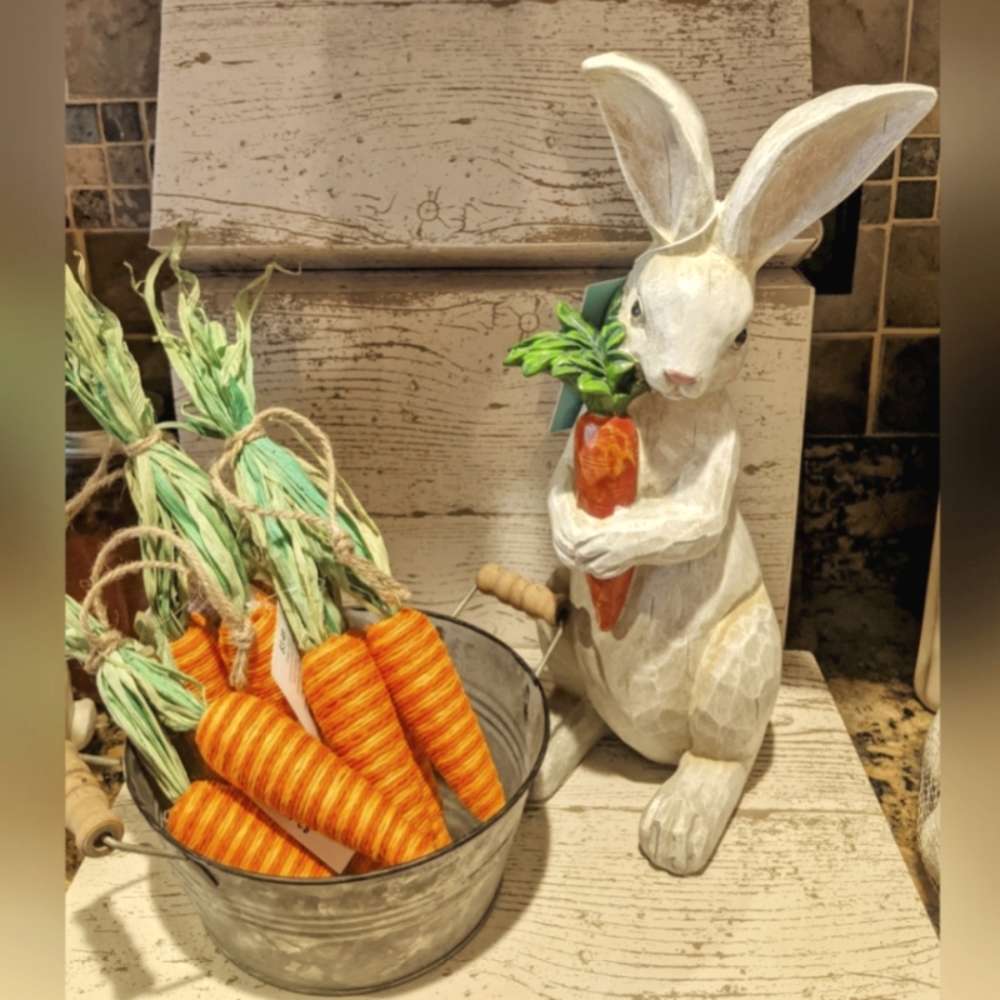NWT Martha Stewart Rabbit w/ Carrot Bundle